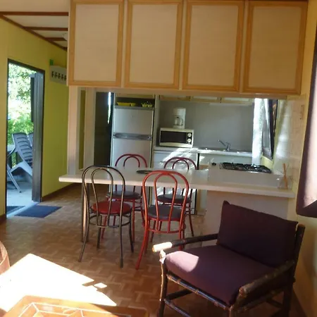 Relais Du Saussay Pertheville-Ners
