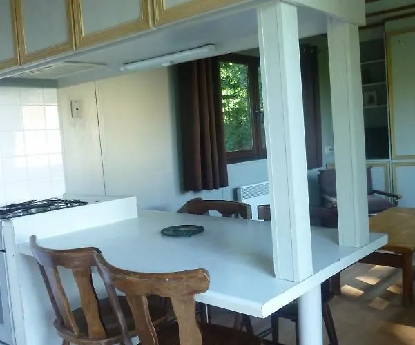 Relais Du Saussay Pertheville-Ners